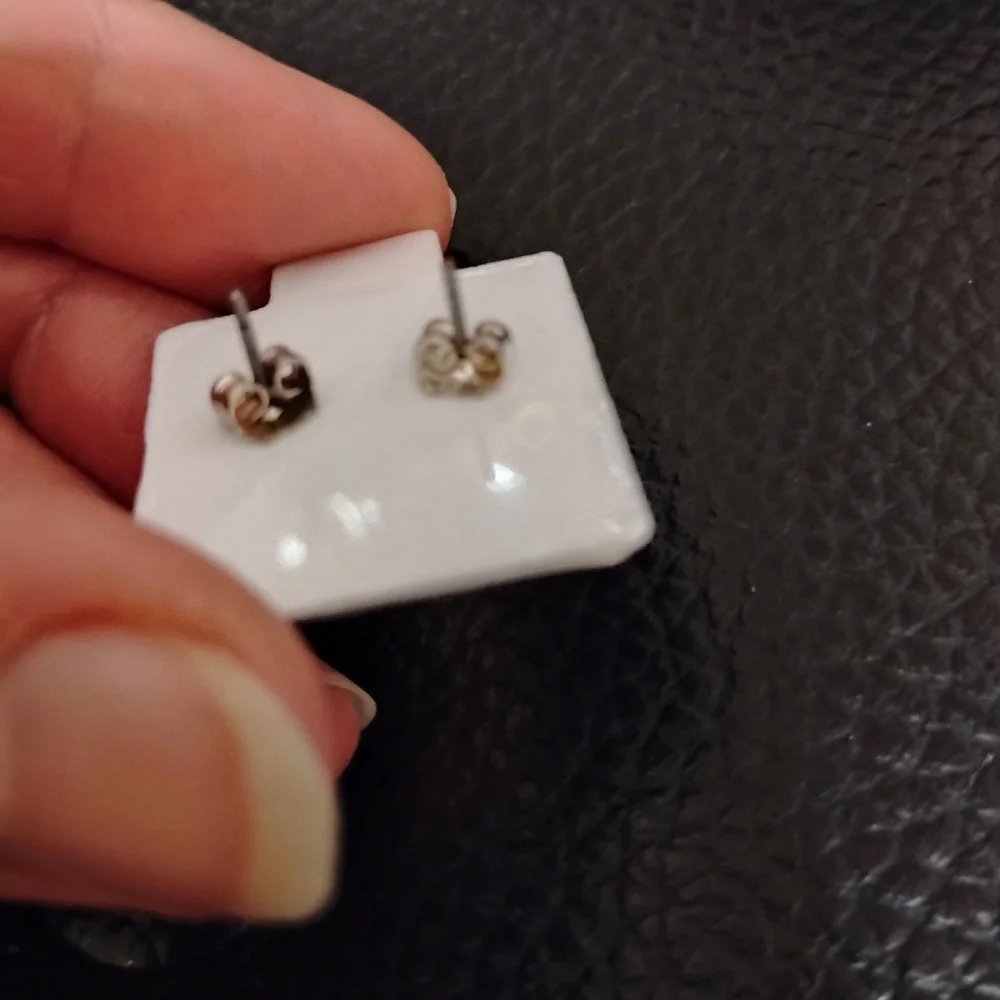 Star Shaped Cubic Zirconia Earrings Studs Silver And Blue